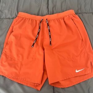Nike Orange Athletic Shorts 7”
Worn a couple times
100% authentic